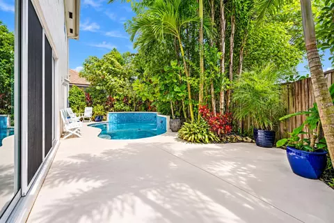Exterior - 123 Augusta Ct, Jupiter, FL 33458 photo 3 of 6