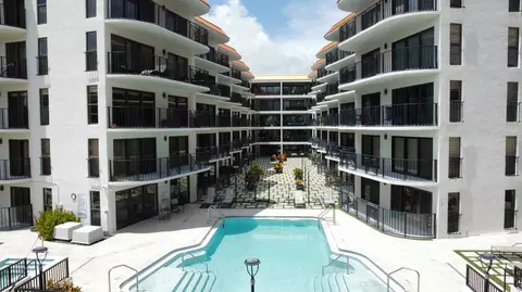 2029 N Ocean Blvd #403, Fort Lauderdale, FL 33305