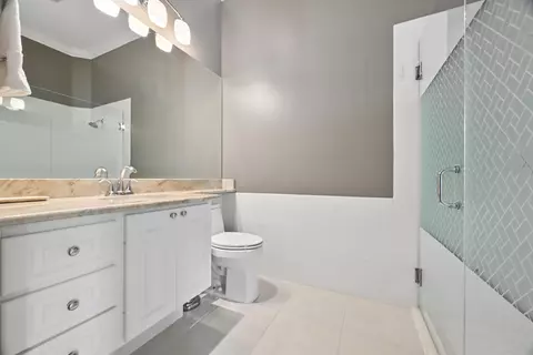 Bath - 9400 SW Wedgewood Ln, Stuart, FL 34997 photo 1 of 4