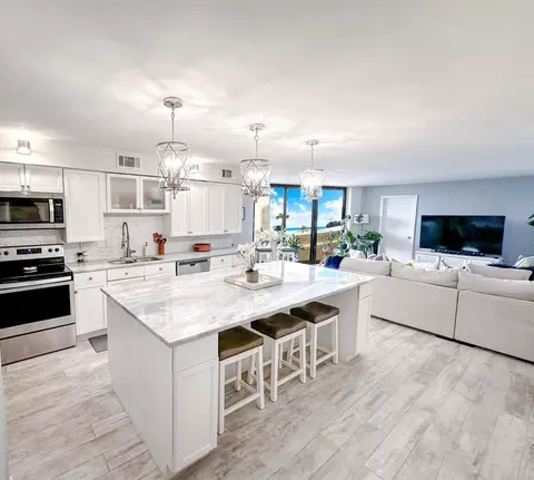 2800 N Ocean Dr #B-2D, Singer Island, FL 33404