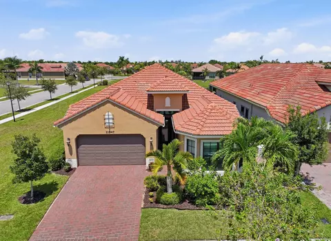 11947 Haga Run, Parkland, FL 33076