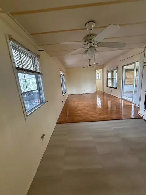 Living - 2629 SE Penny Ln, Stuart, FL 34994 photo 2 of 4