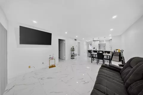 Other - 265 Cape Cod Cir, Lake Worth, FL 33467 photo 4 of 6