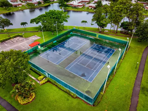 View/Area - 265 Cape Cod Cir, Lake Worth, FL 33467 photo 1 of 9