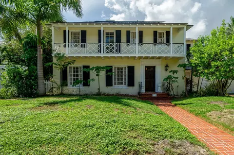 210 Belmonte Rd, West Palm Beach, FL 33405