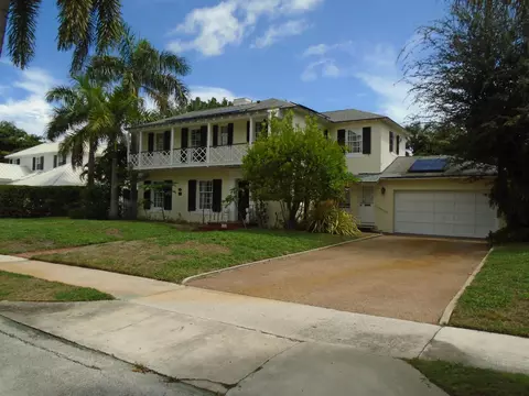 210 Belmonte Rd, West Palm Beach, FL 33405