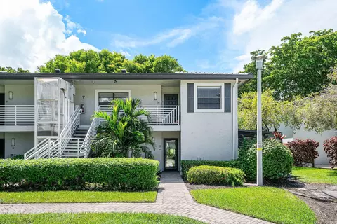 7 Southport Ln #H, Boynton Beach, FL 33436