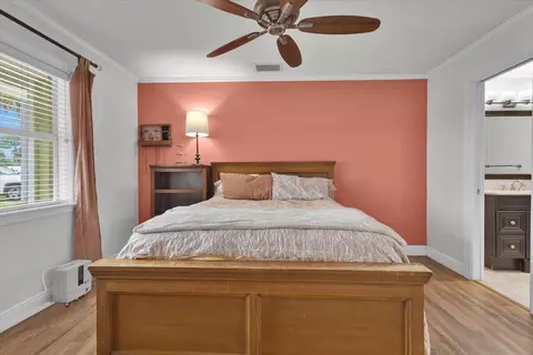 Bedroom - 1121 SE Alamanda Ln, Stuart, FL 34996 photo 2 of 11