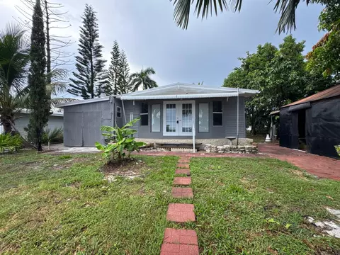 1495 Michelle Dr N #68, West Palm Beach, FL 33409