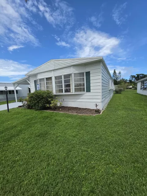 164 Camino Del Rio, Port Saint Lucie, FL 34952