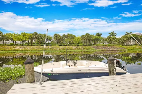 1103 NW 11th St, Boynton Beach, FL 33426