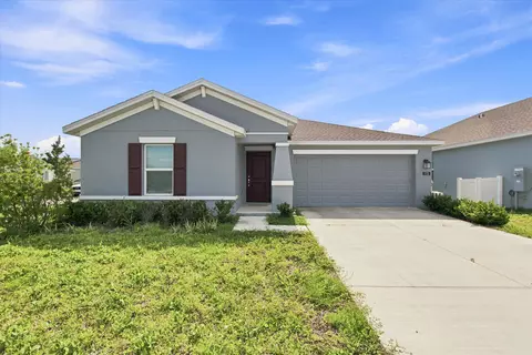 173 Adventure Ave, Davenport, FL 33837