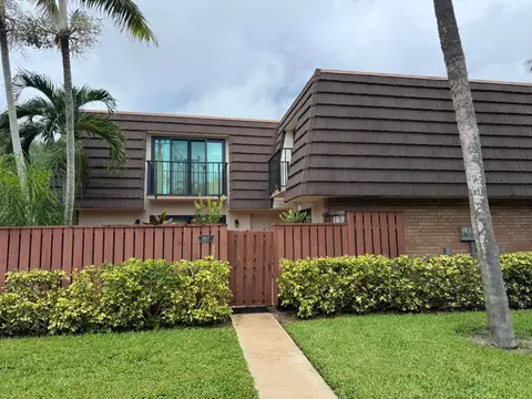 Exterior - 1807 18th Ct, Jupiter, FL 33477 photo 2 of 3