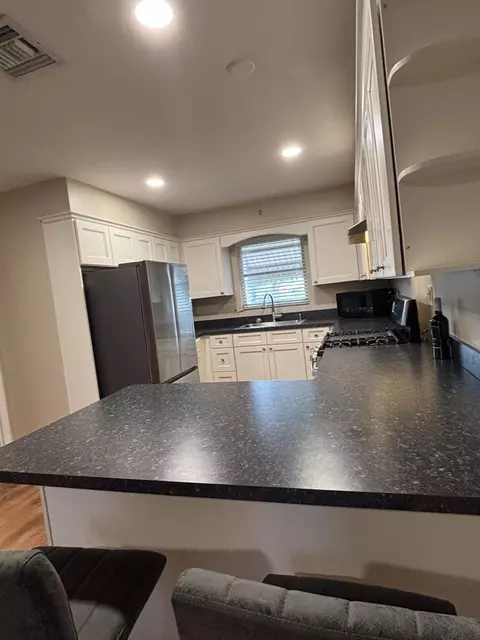 Kitchen - 3031 SE 33rd Dr, Okeechobee, FL 34974 photo 1 of 1