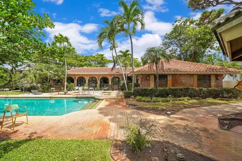 4330 NE 22nd Ave, Fort Lauderdale, FL 33308