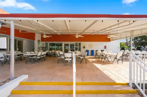 Exterior - 2600 SE Ocean Blvd #FF-11, Stuart, FL 34996 photo 7 of 9