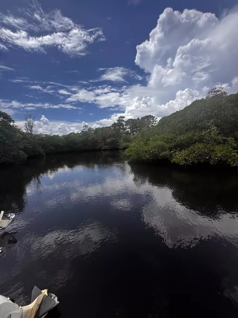 View/Area - 1115 Stillwater Dr, Jupiter, FL 33458 photo 5 of 7