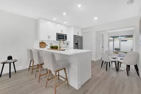 Kitchen - 1115 Stillwater Dr, Jupiter, FL 33458 photo 1 of 3