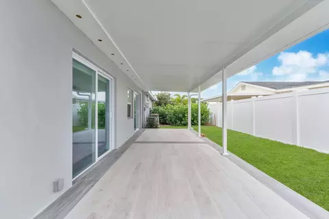 Exterior - 1115 Stillwater Dr, Jupiter, FL 33458 photo 5 of 6