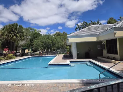 2445 SW 18th Ter #1120, Fort Lauderdale, FL 33315