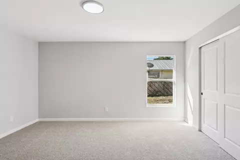 Bedroom - 5232 SE 55th Ter, Stuart, FL 34997 photo 3 of 6