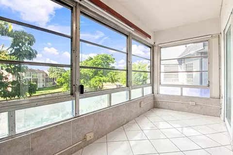 8321 Sands Point Blvd #D305, Tamarac, FL 33321