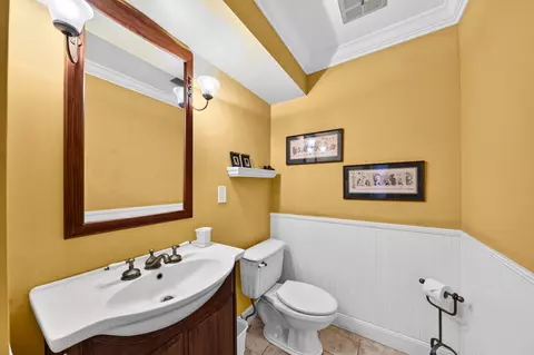 Bath - 7100 E Cypresshead Dr E, Parkland, FL 33067 photo 1 of 9