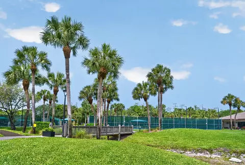 View/Area - 7100 E Cypresshead Dr E, Parkland, FL 33067 photo 9 of 17