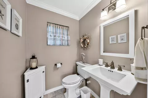 Bath - 7100 E Cypresshead Dr E, Parkland, FL 33067 photo 9 of 9