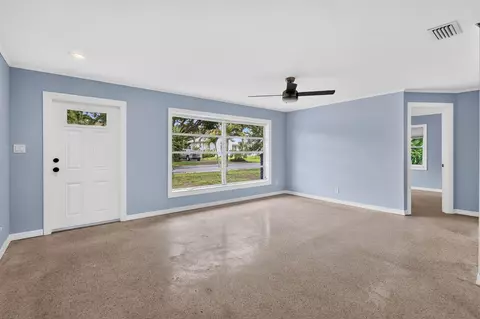 Living - 820 E 13th St, Stuart, FL 34994 photo 2 of 4