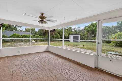 Exterior - 820 E 13th St, Stuart, FL 34994 photo 1 of 4