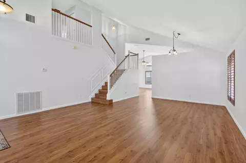 Living - 1021 SE Westminster Pl, Stuart, FL 34997 photo 4 of 10