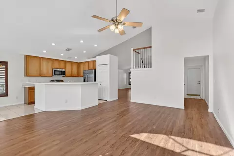 Living - 1021 SE Westminster Pl, Stuart, FL 34997 photo 7 of 10