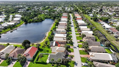 View/Area - 1021 SE Westminster Pl, Stuart, FL 34997 photo 7 of 14