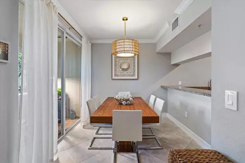 Dining - 6376 W Sample Rd #6376, Coral Springs, FL 33067 photo 2 of 2