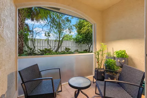 Exterior - 6376 W Sample Rd #6376, Coral Springs, FL 33067 photo 2 of 7