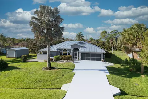 549 SE Cliff Rd, Port Saint Lucie, FL 34984