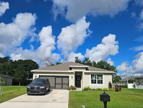 1017 SW Longfellow Rd, Port Saint Lucie, FL 34953