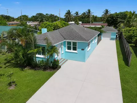 411 Evergreen Dr, Lake Park, FL 33403