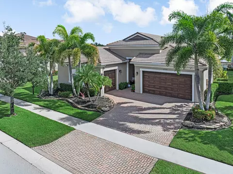 2318 Bellarosa Cir, Royal Palm Beach, FL 33411