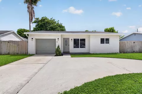 9686 SW 2nd St, Boca Raton, FL 33428