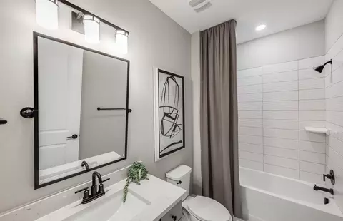 Bath - 10411 SW Highpointe Dr #263 ASHBY, Stuart, FL 34997 photo 4 of 5