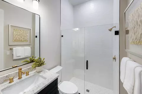 Bath - 10371 SW Highpointe Dr #267 LLAR, Stuart, FL 34997 photo 4 of 4