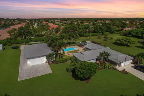 10376 W Tara Blvd, Boynton Beach, FL 33437