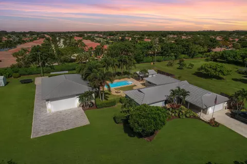 10376 W Tara Blvd, Boynton Beach, FL 33437