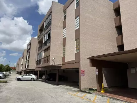 1900 W 68th St #D101, Hialeah, FL 33014 photo 3