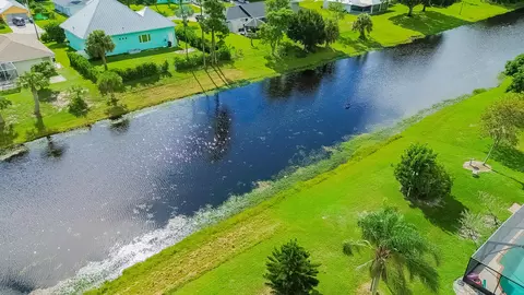 1831 SE Mantua St, Port Saint Lucie, FL 34952