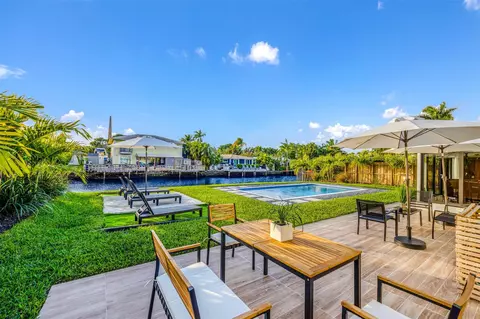 2925 NE 1st Ave, Wilton Manors, FL 33334