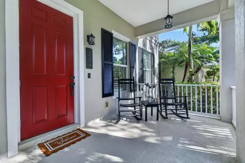 Exterior - 2664 Greenway Dr, Jupiter, FL 33458 photo 3 of 20