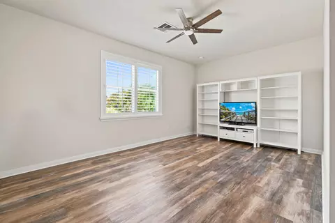Living - 2664 Greenway Dr, Jupiter, FL 33458 photo 6 of 6